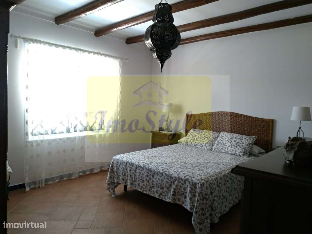 Moradia isolada com cave e apartamento independente em Castro Marim-34