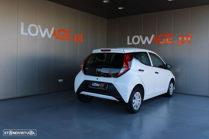 Toyota Aygo 1.0 X-Play - 16