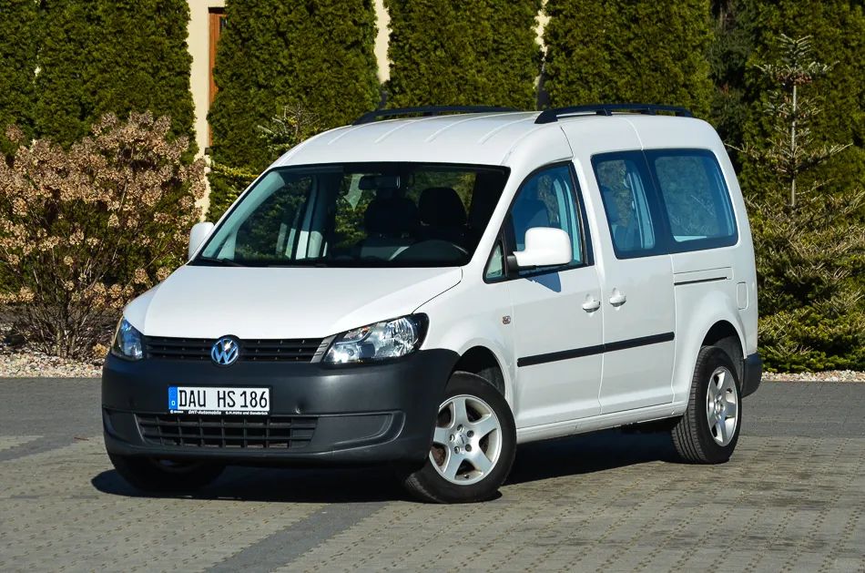 Volkswagen Caddy III 1.6 (5-Si.) DSG BMT Edition 30 2013
