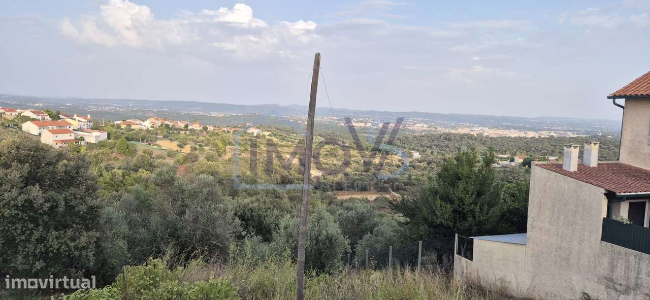 Terreno para construção com fantástica vista para a cidade de Tomar –-2