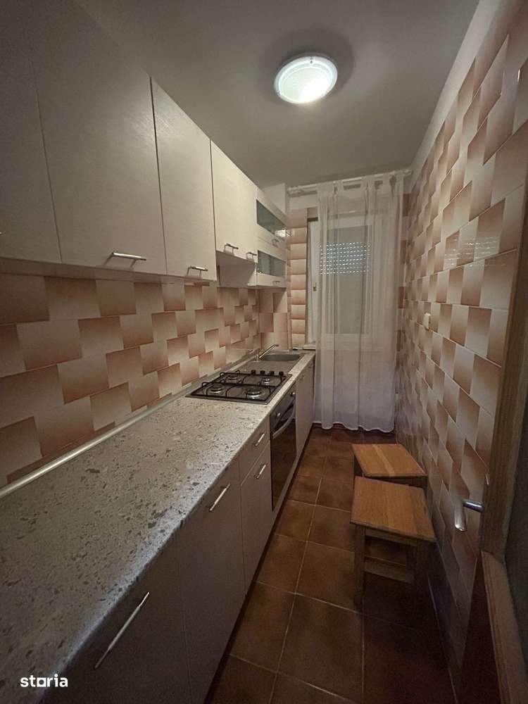 Apartament 2 camere -Zona Sud -etaj1/4- 43mp- 49000 euro - Imagine principală: 3/5