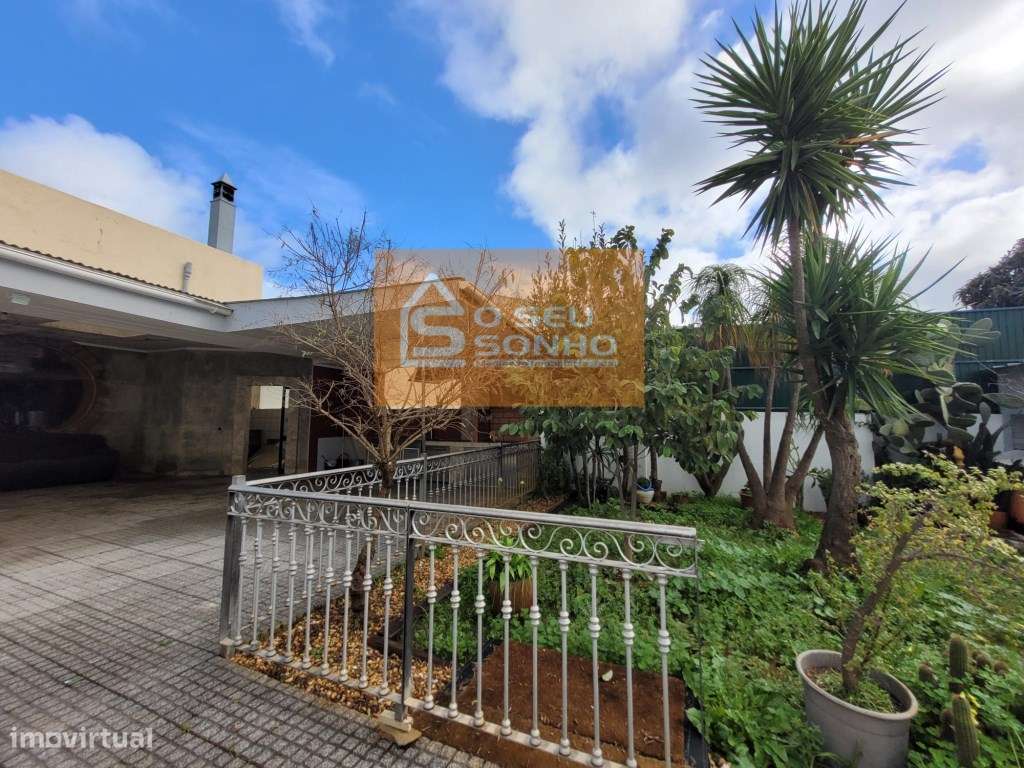 Prédio Urbano no Centro de São Brás de Alportel-21