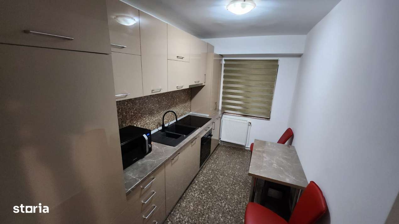 Apartament elegant de inchiriat  3 camere Faleza Nord - Imagine principală: 5/9