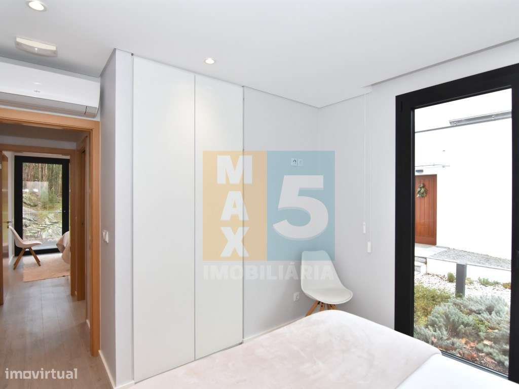 Villa com 4 moradias junto Praia Fluvial de Poço Corga - Castanheir...-36