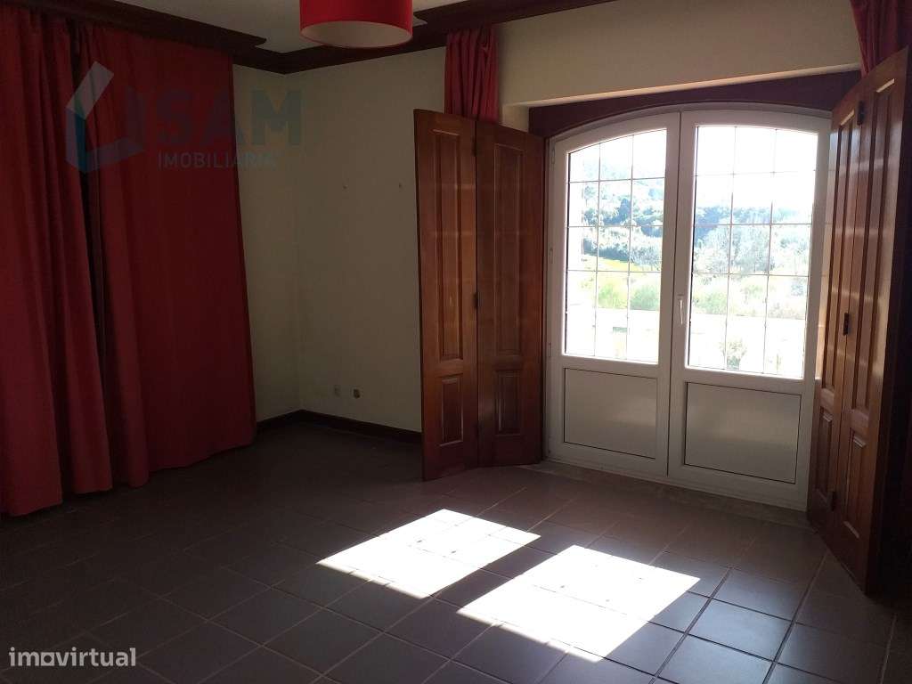 Moradia T6 em Óbidos!-30