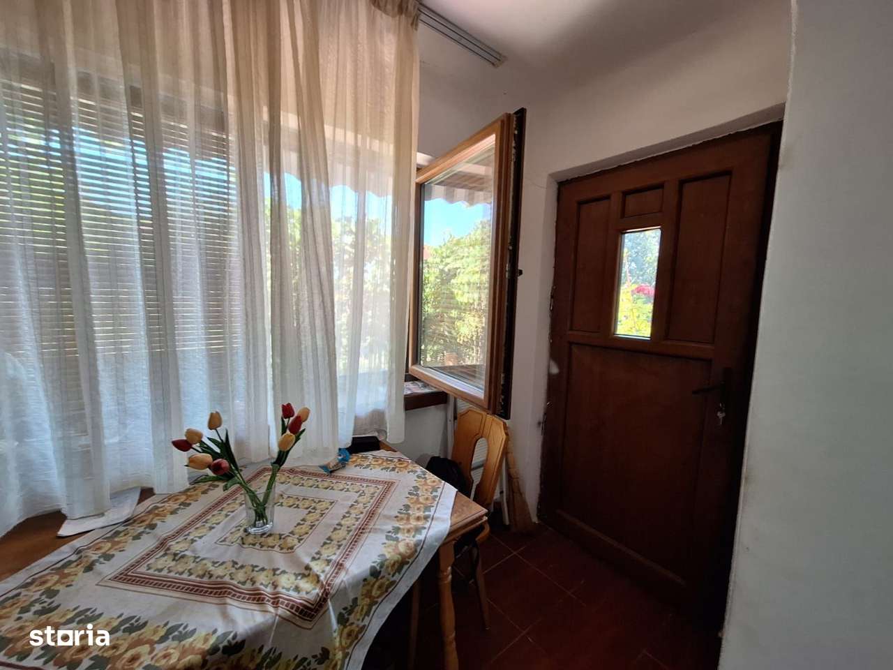 Casă 6 camere de vânzare în Frumușani, aproape de București-15