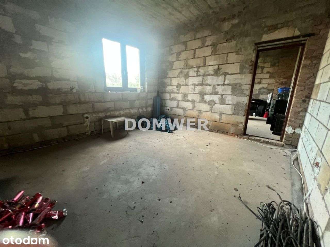 Budynek usługowo-handlowo-mieszkalny w Przyłęgu-8