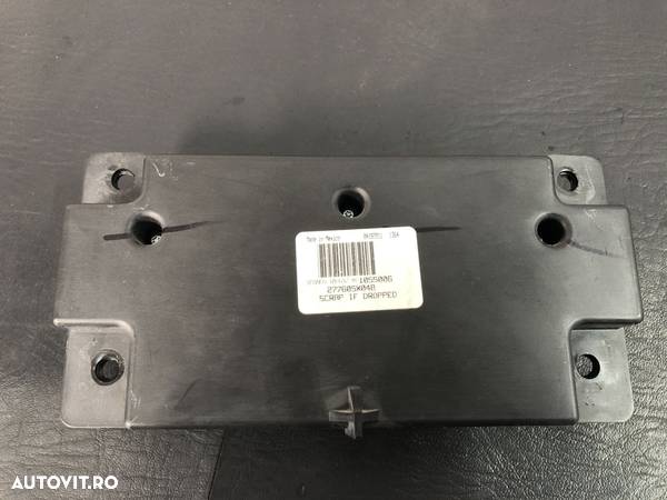 Amplificator audio Nissan Navara 2.5 Automat euro 5 - 1