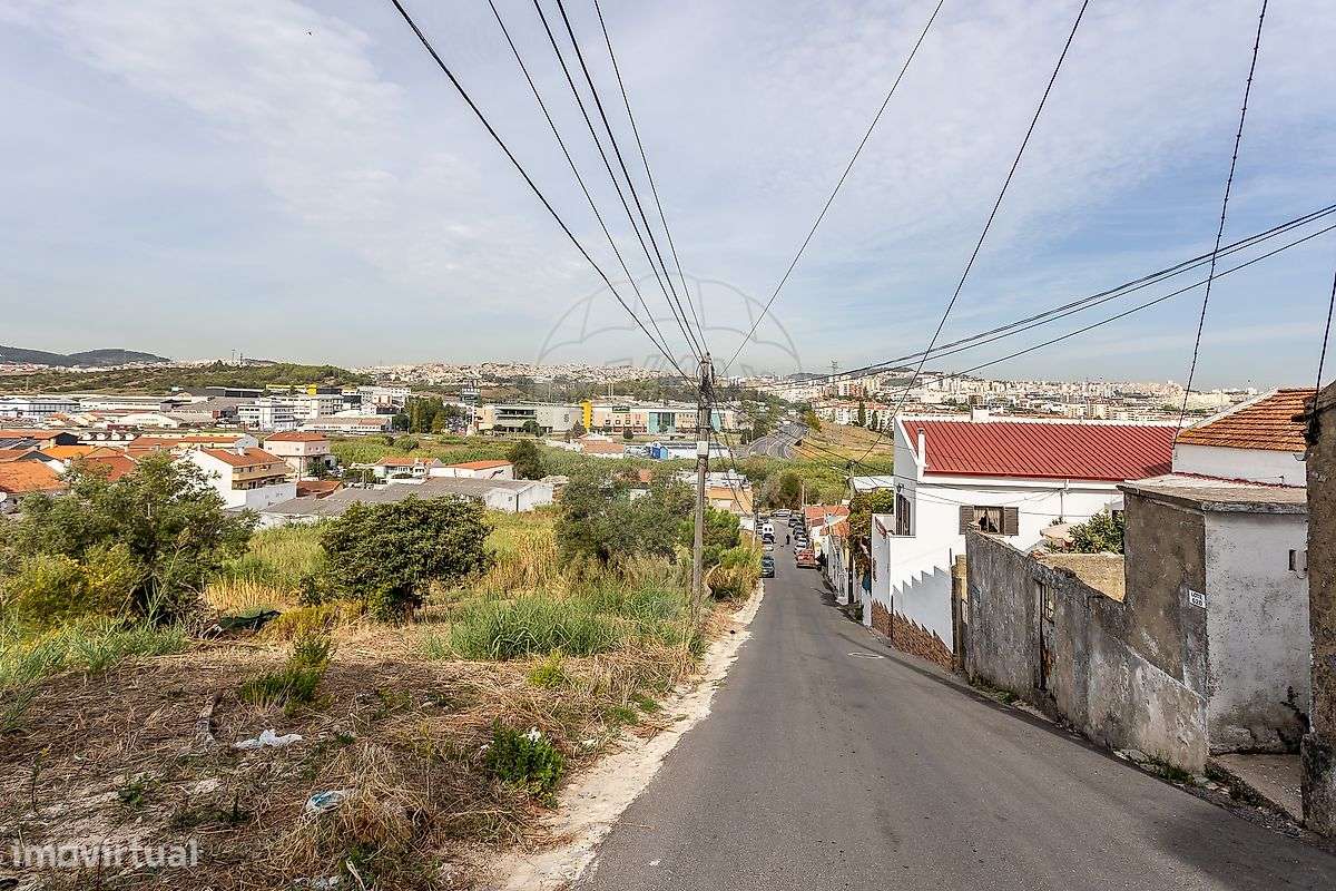 Moradia T2 para venda - Grande imagem: 2/14