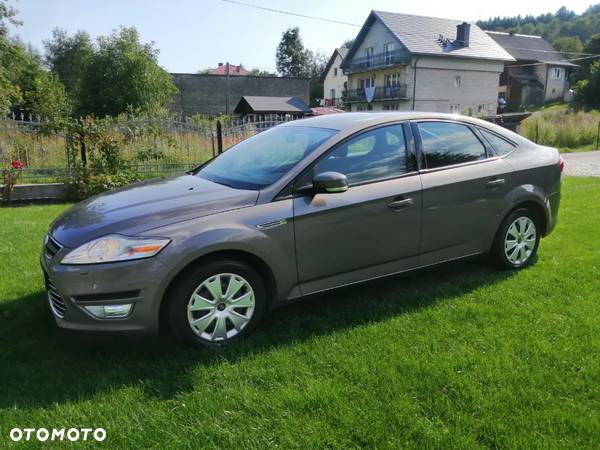 Ford Mondeo 2.0 TDCi Titanium - 3