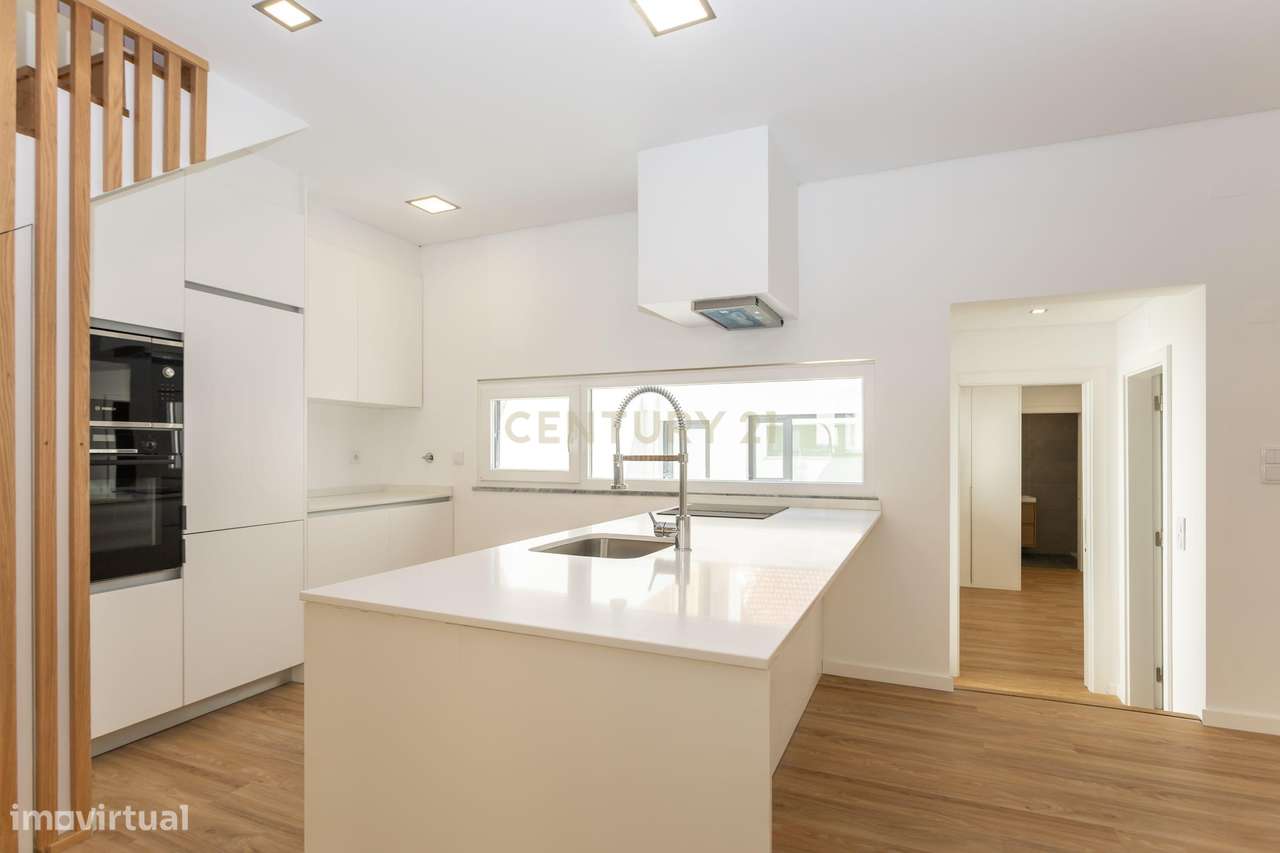 Moradia Nova T2 - Seixal-5