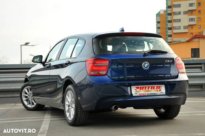 BMW Seria 1 116d - 4