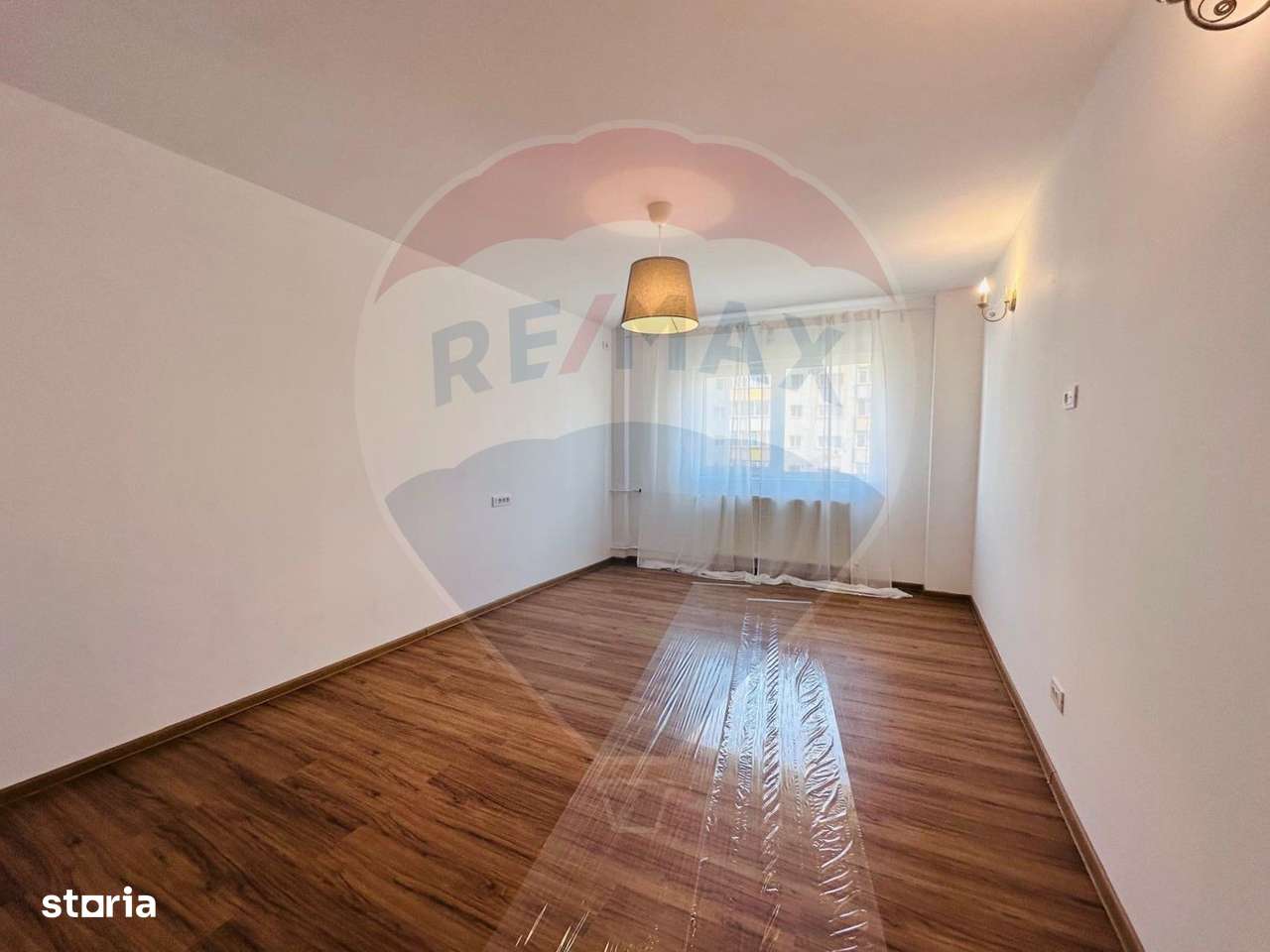 Garsoniera 31.10mp utili - renovata complet - Piata Rahova - Imagine principală: 5/15