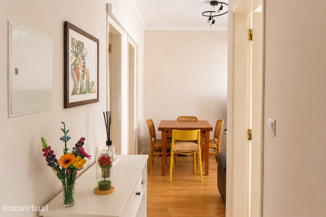 Apartamento T2 com terraço no Bairro de Santos ao Rêgo-13