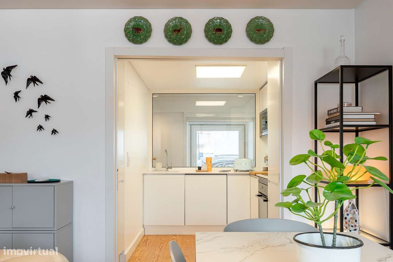 T2 Duplex de Charme no Chiado | 98m2 | Prédio Reabilitado-12