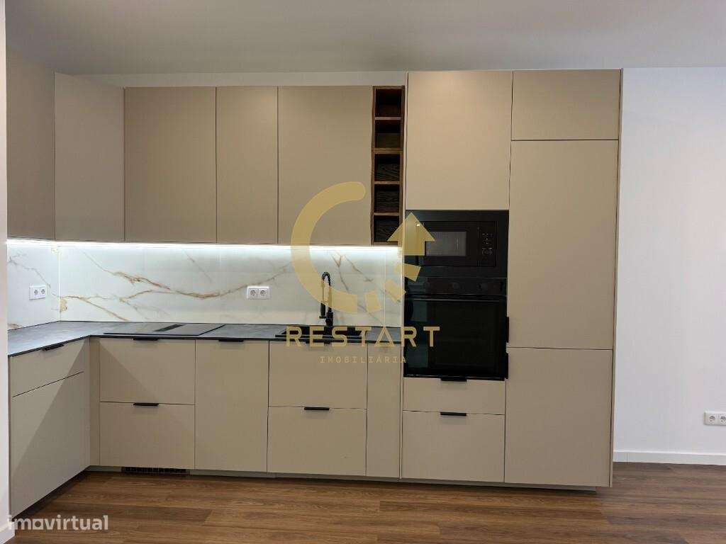 Apartamento T1+1 Totalmente Remodelado  Ermesinde-5