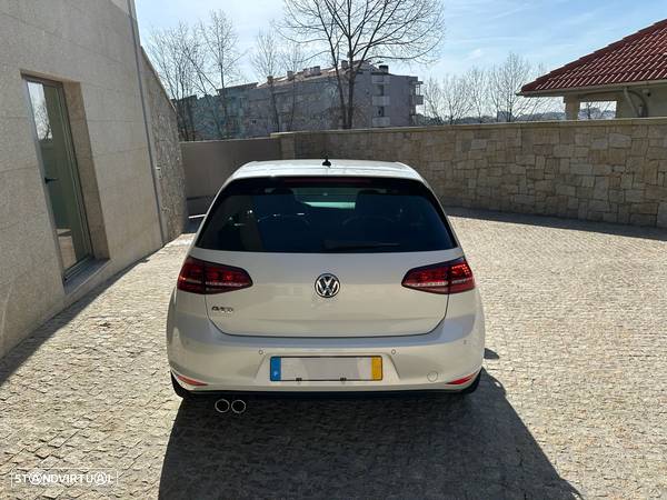 VW Golf 2.0 TDI GTD DSG - 6