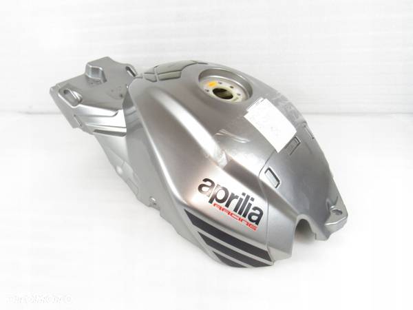 Bak / zbiornik paliwa Aprilia Tuono 1100 / V4 - 2