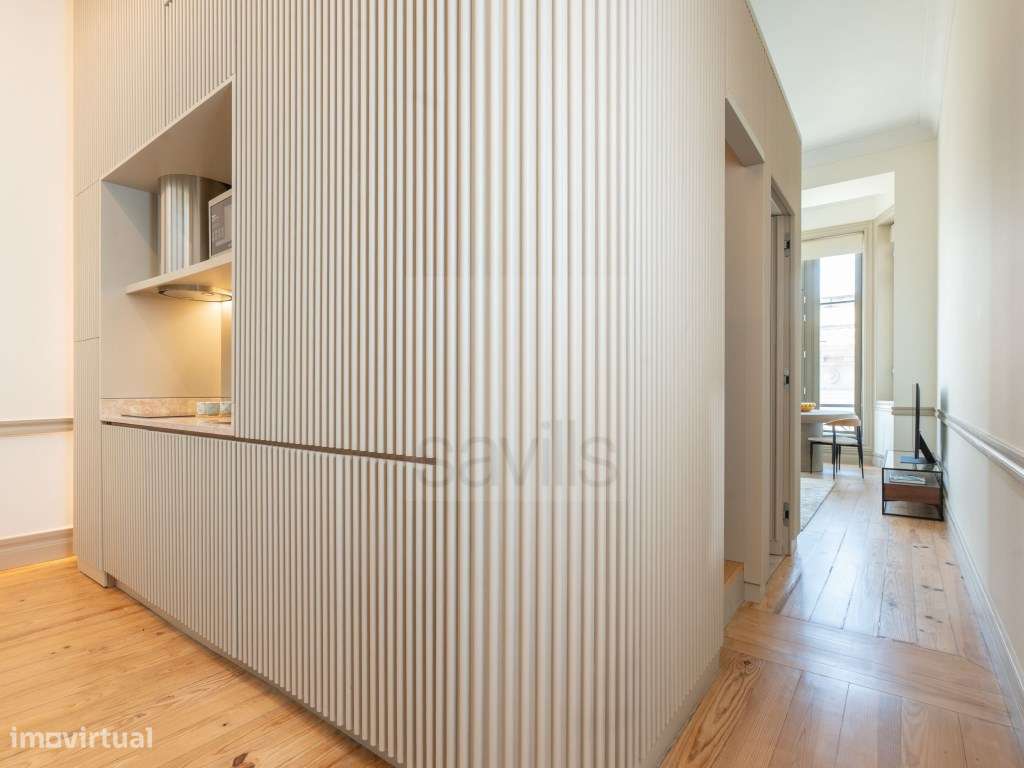 Apartamento T0 mobilado e decorado na Avenida dos Aliados-5