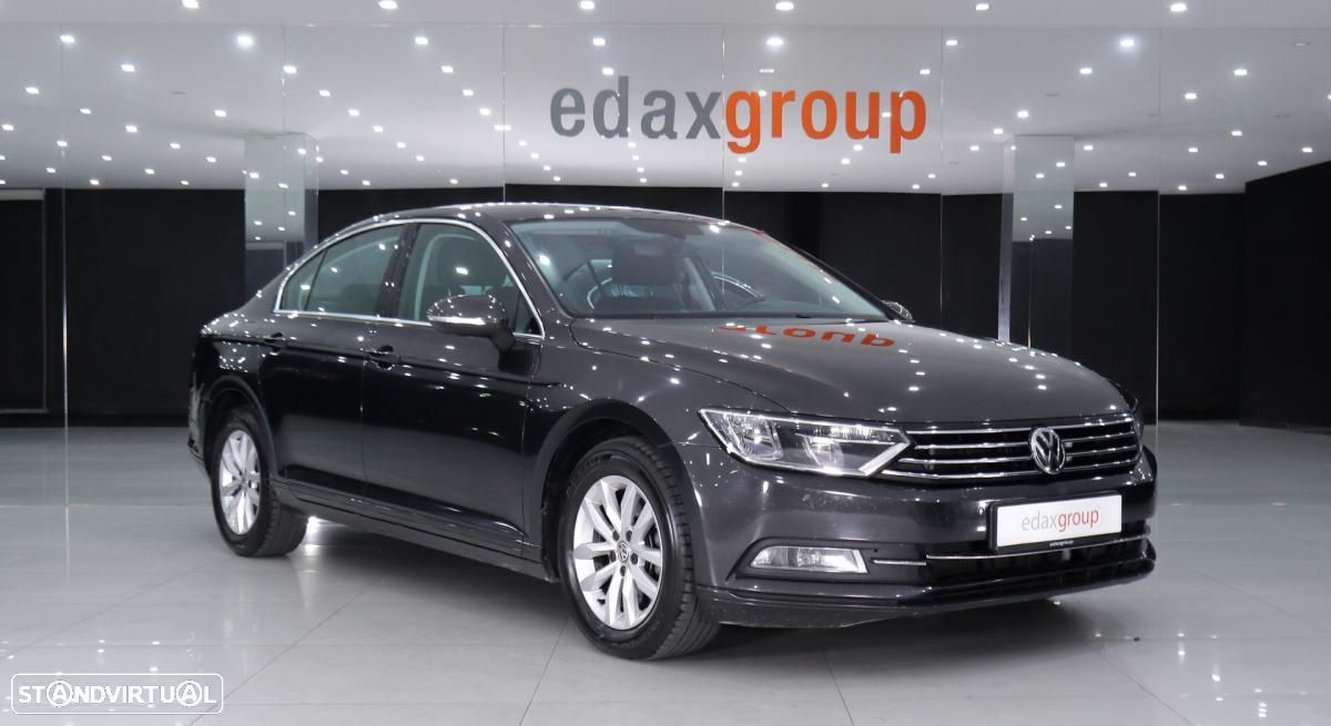 VW Passat 2.0 TDI Confortline - 1