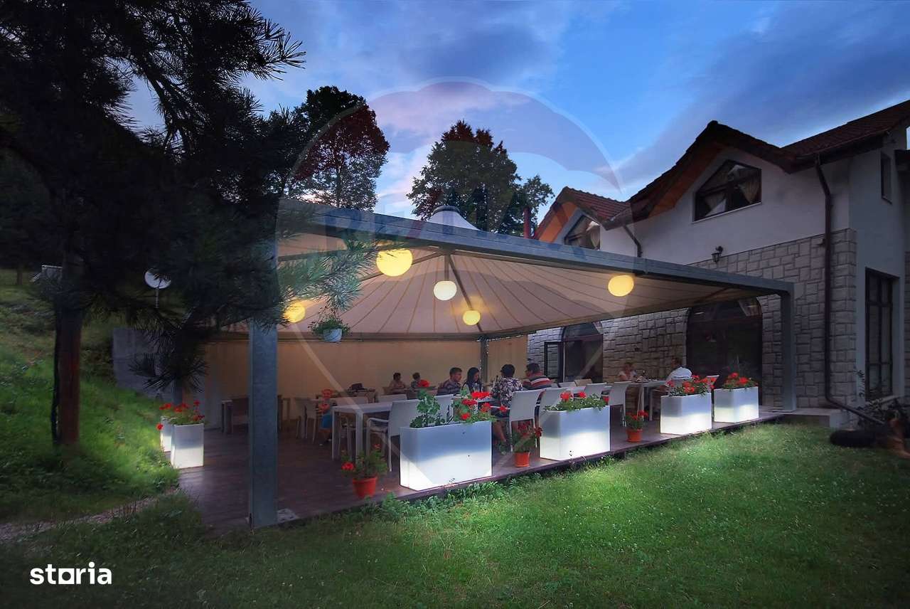 Complex turistic de vânzare în Slănic Moldova-8