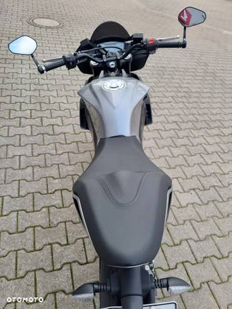 Aprilia Tuono - 6