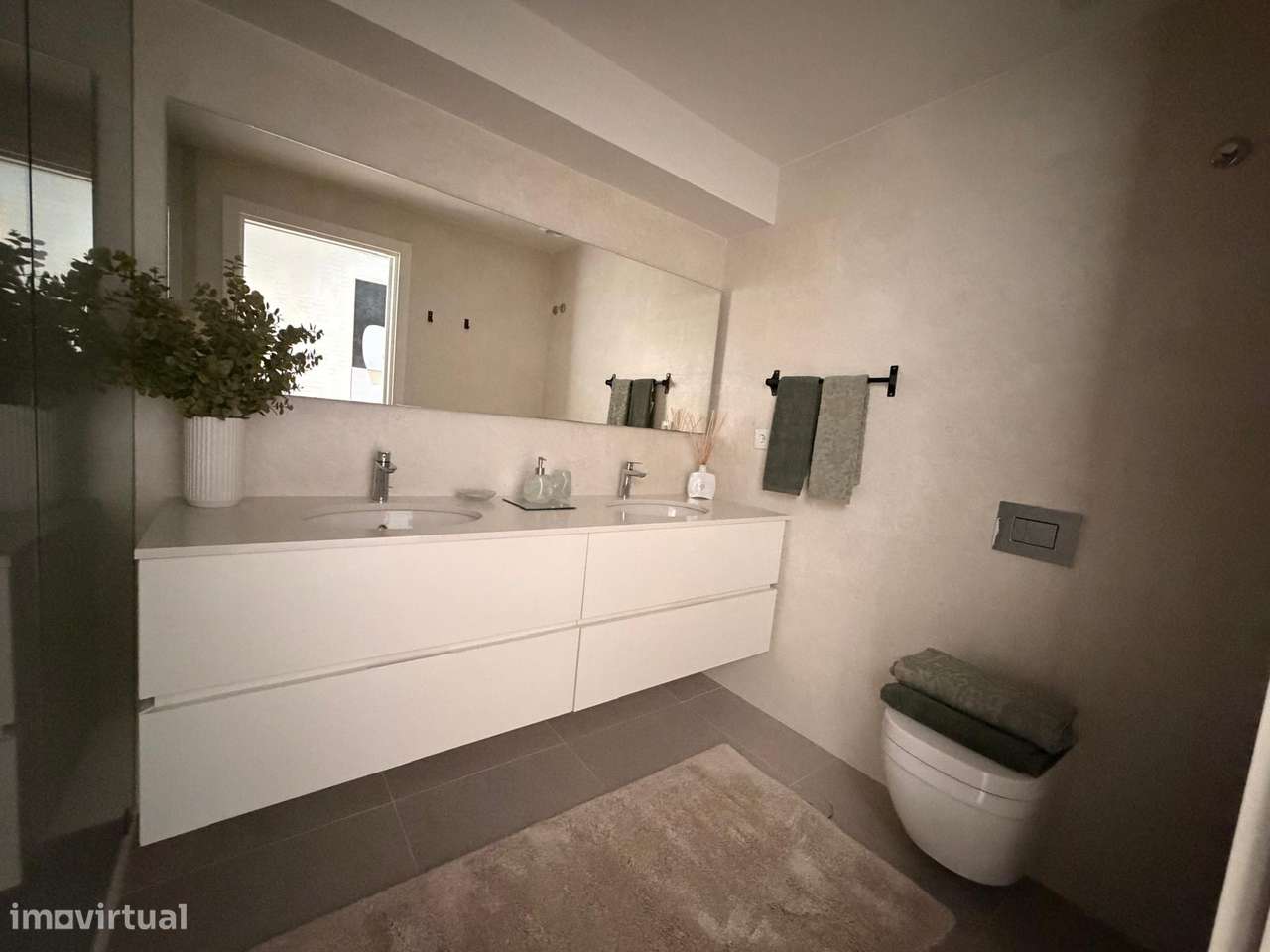 Apartamento T2 Duplex Mobilado na Av. Dr. Lourenço Peixinho-20