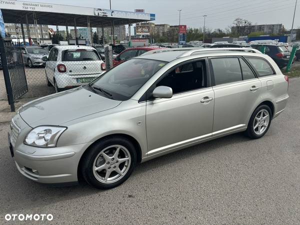 Toyota Avensis 1.8 VVT-i Sol - 36