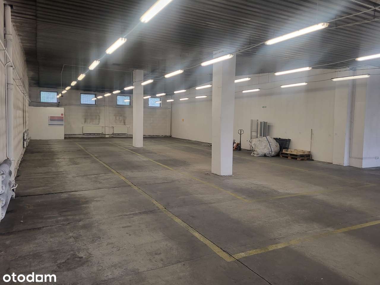 Magazyn, Duży plac, Bezpiecznie, Netto 5500 PLN/m-c, Obsługa magazynu - Pełny obrazek: 4/5