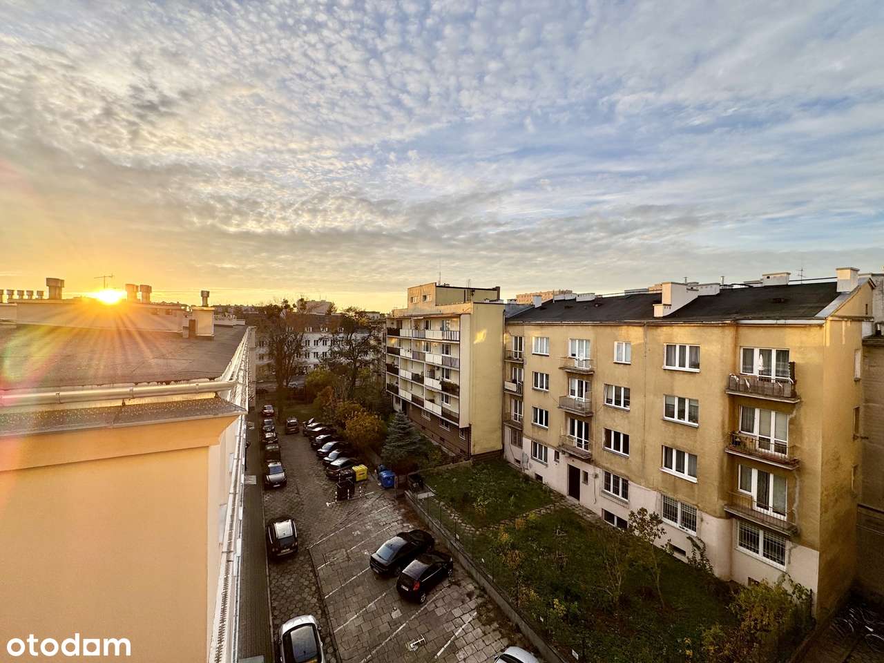 Rozkładowe i ciche w świetnej lokalizacji tuż przy Parku | Parking-5