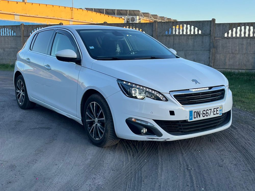 Peugeot 308 T9 PureTech 110 Stop & Start Active 2015