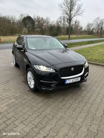 Jaguar F-Pace 2.0 i4D AWD Prestige - 3