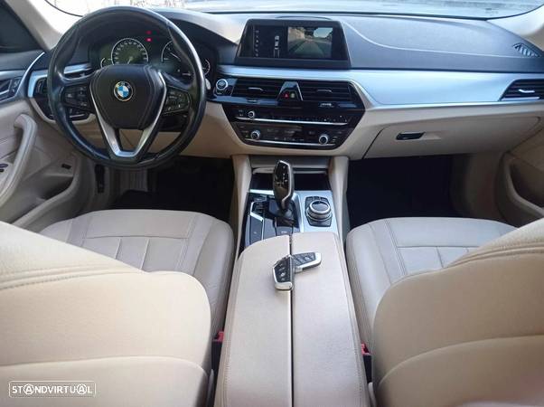 BMW 520 d Auto - 10