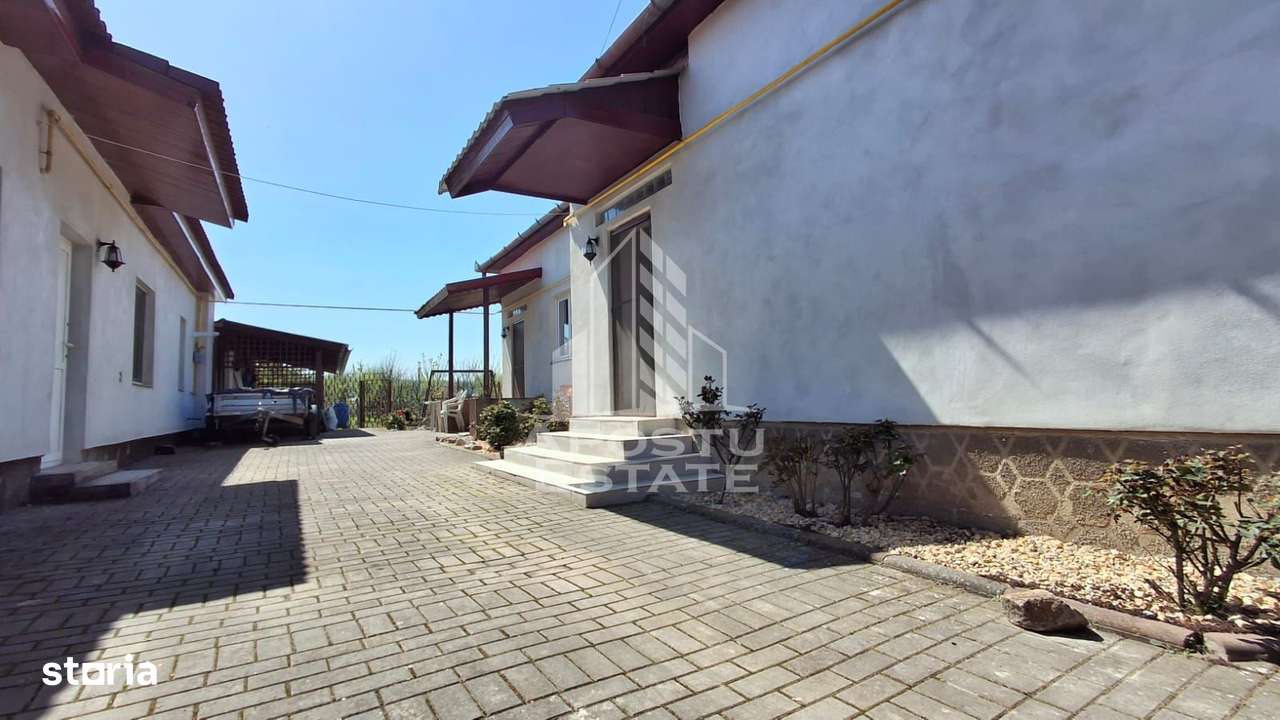Casa de vanzare in Ineu formata din 2 cladiri - Imagine principală: 4/20