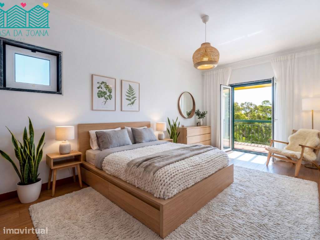 Moradia T5 com Jardim e Garagem em Oeiras-15
