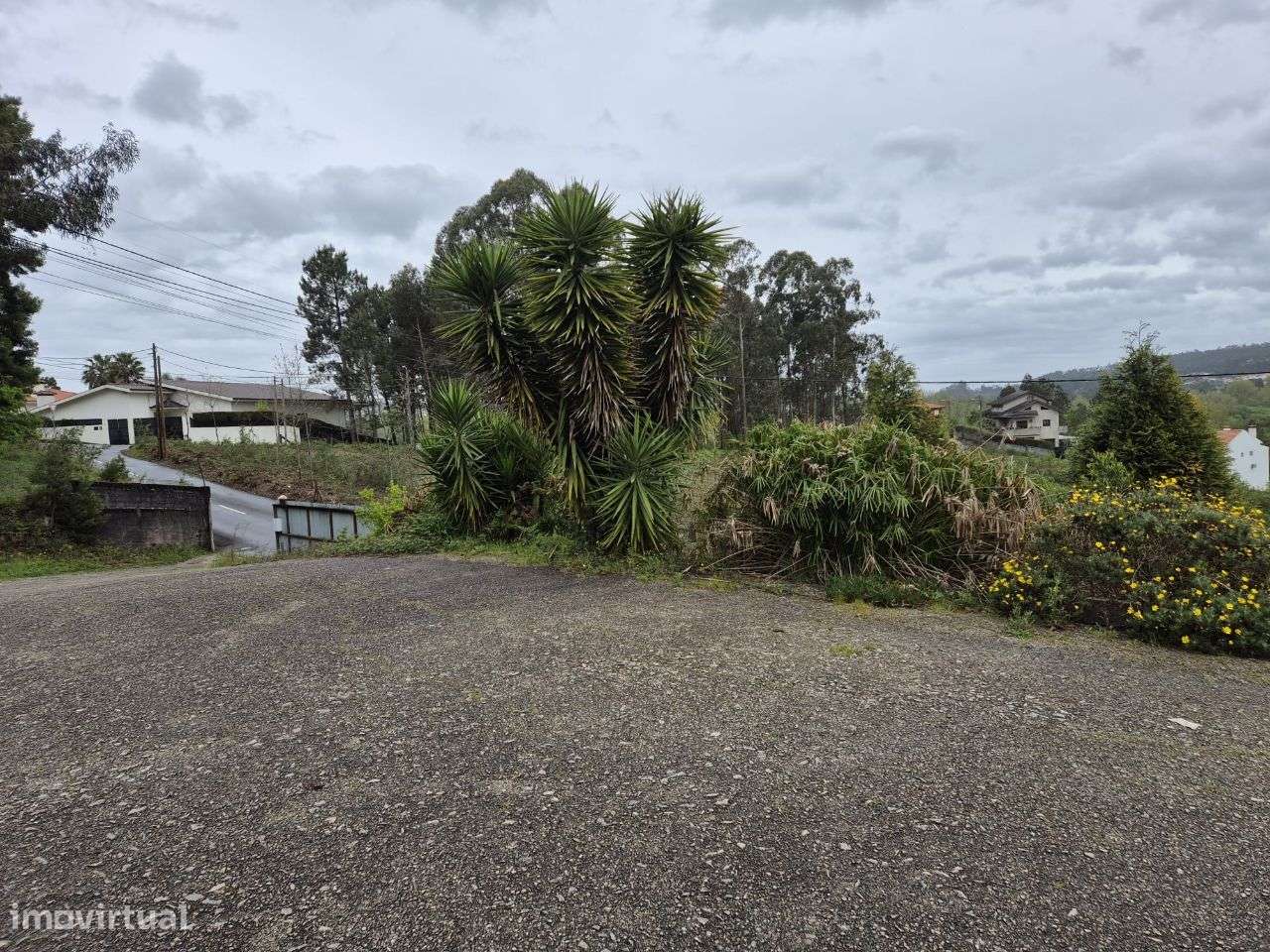 Armazém com Moradia na rua Regadio - Santa Maria da Feira-21