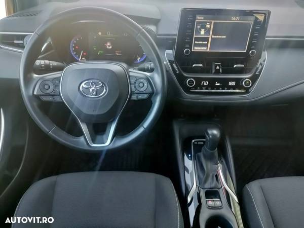 Toyota Corolla 1.8 HSD Dynamic - 9