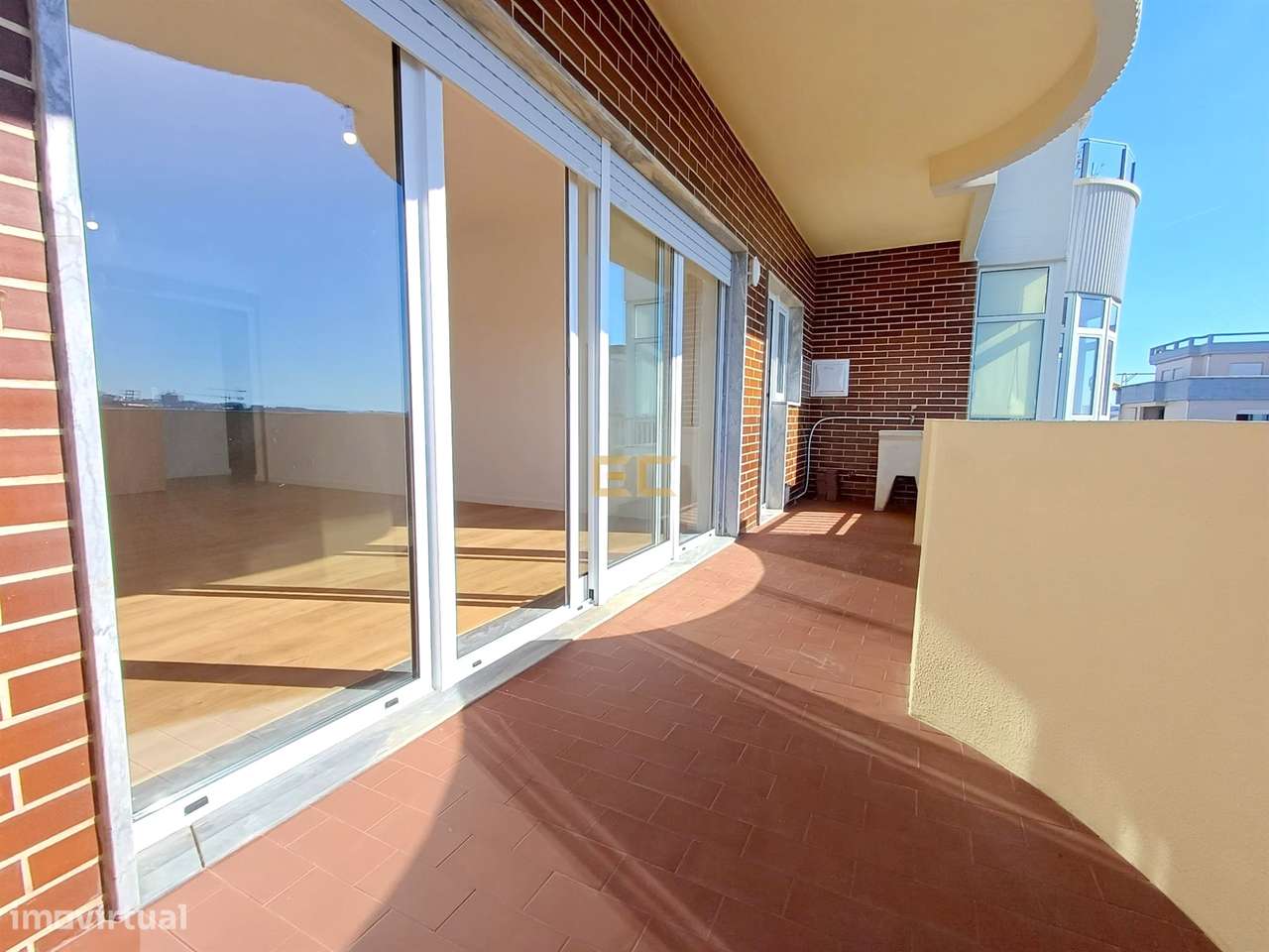 Apartamento T2 de Prestígio com Vista Mar!-18