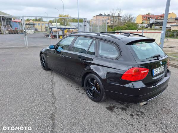 BMW Seria 3 318i - 6