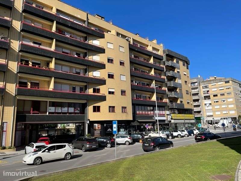 Apartamento T3 em Abade de Vermoim, Famalicão - Grande imagem: 4/4