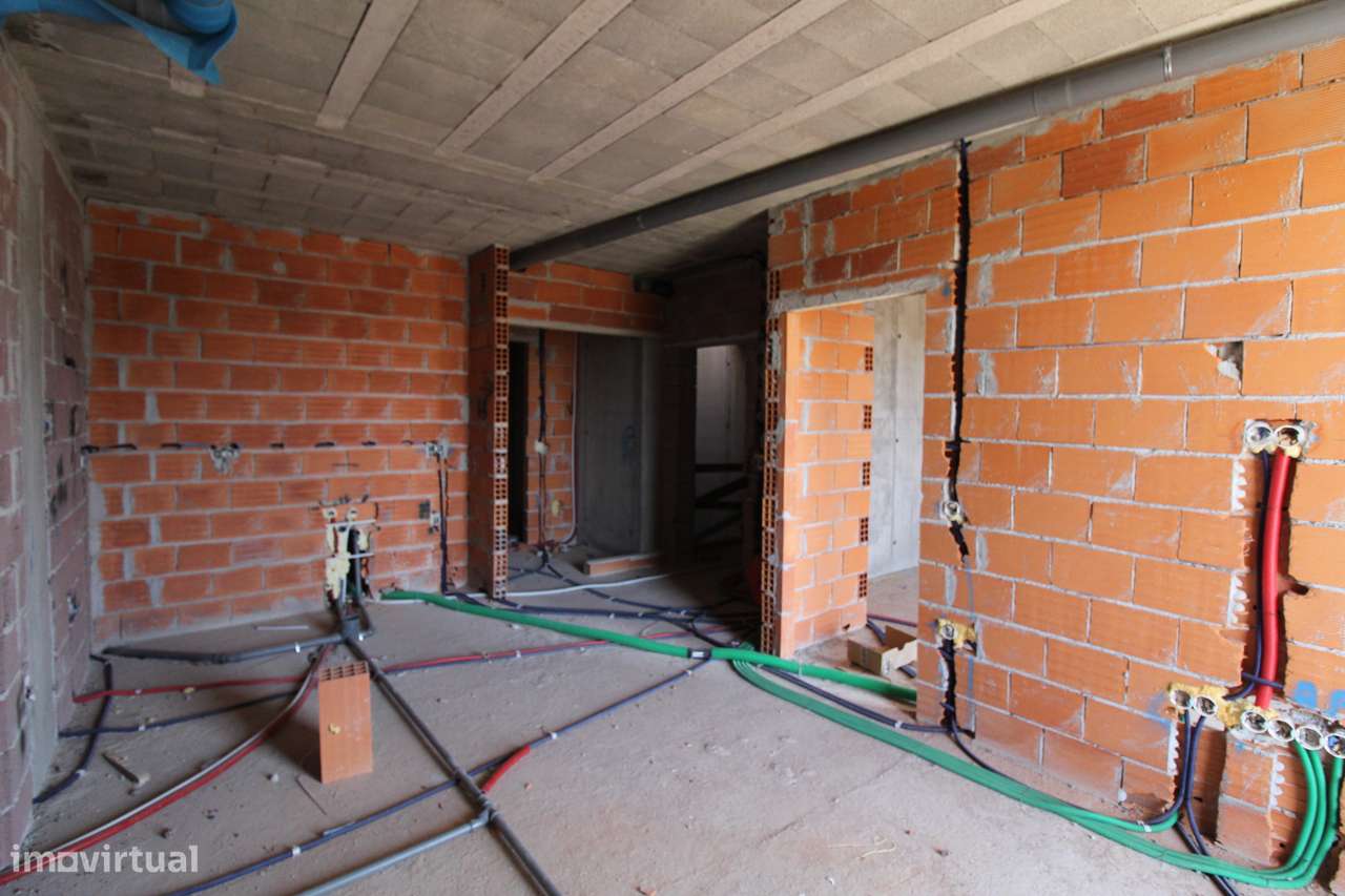 Duplex em Prédio Moderno – Vistas para o Rio-5