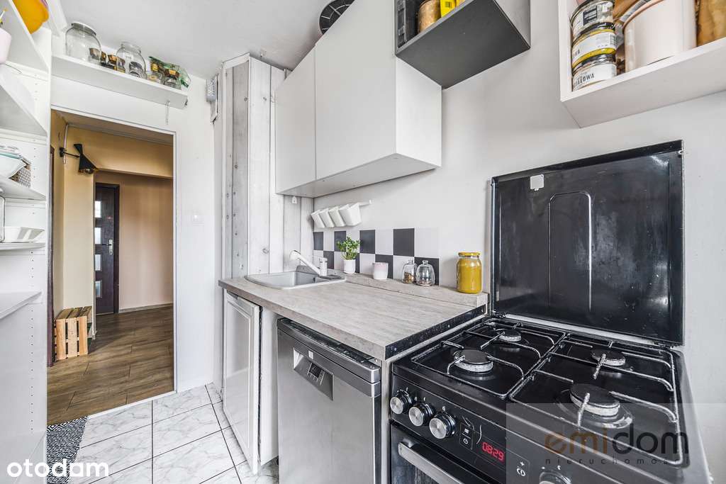 3 oddzielne pokoje | panorama | metro | balkon-7