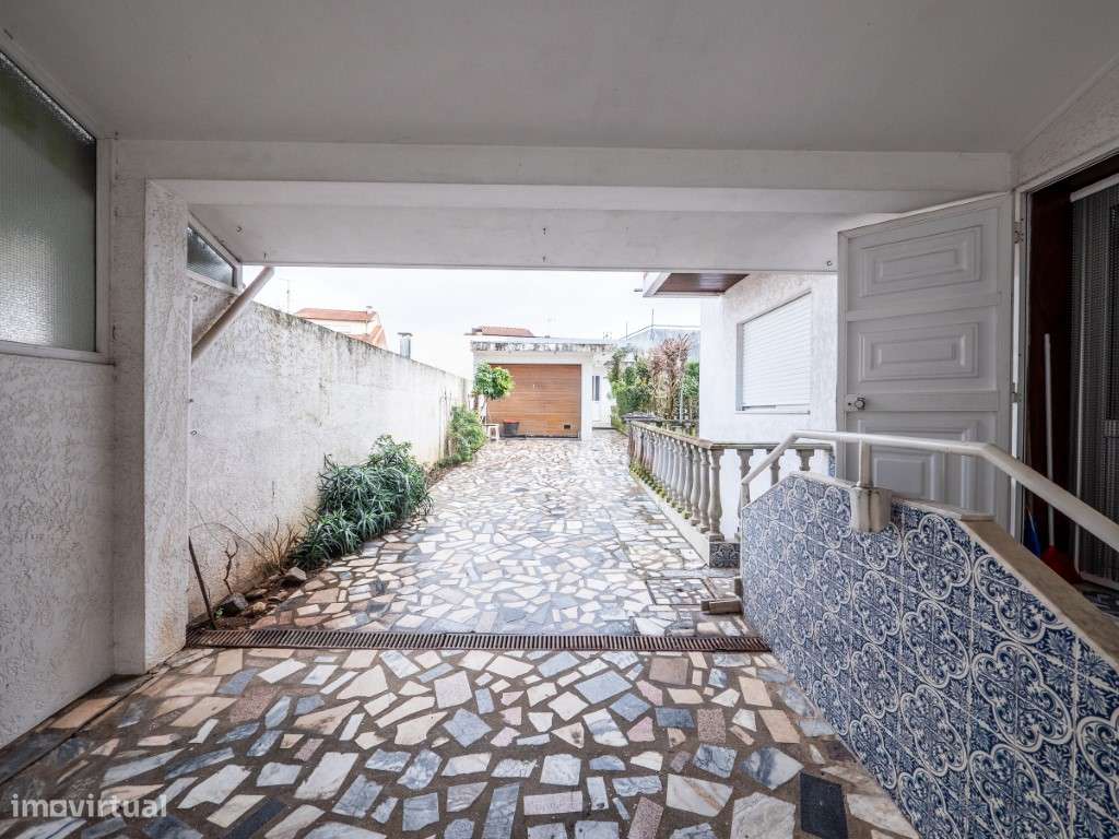 Moradia V4 Espinho-32