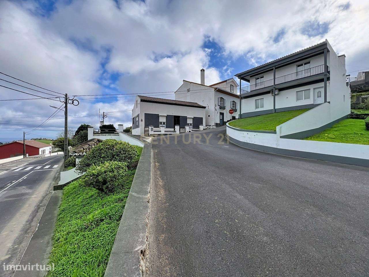 Casa T3 com Vista Mar e Montanha em Povoação, Ilha de São Miguel. - Grande imagem: 5/47