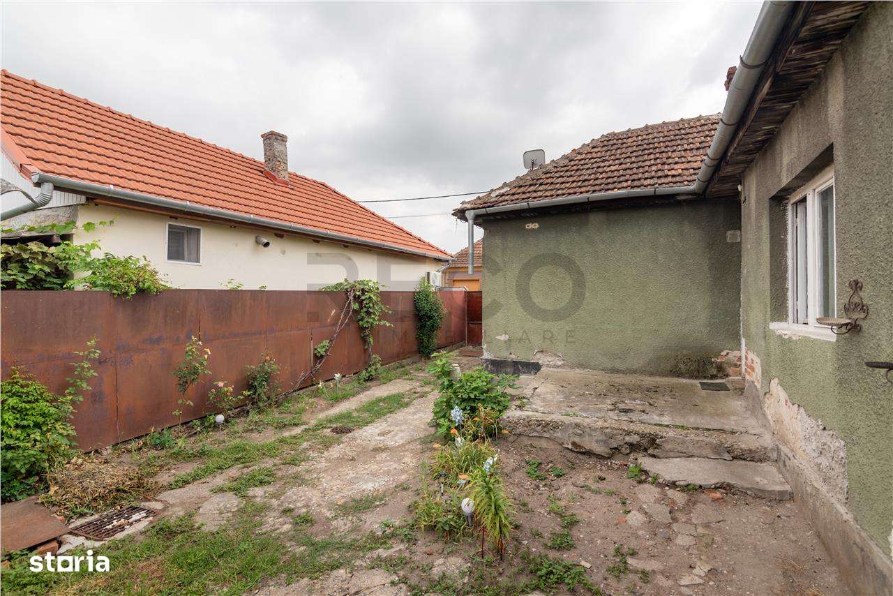 Casa renovabila cu teren de 620 mp in Cantemir - Imagine principală: 4/20