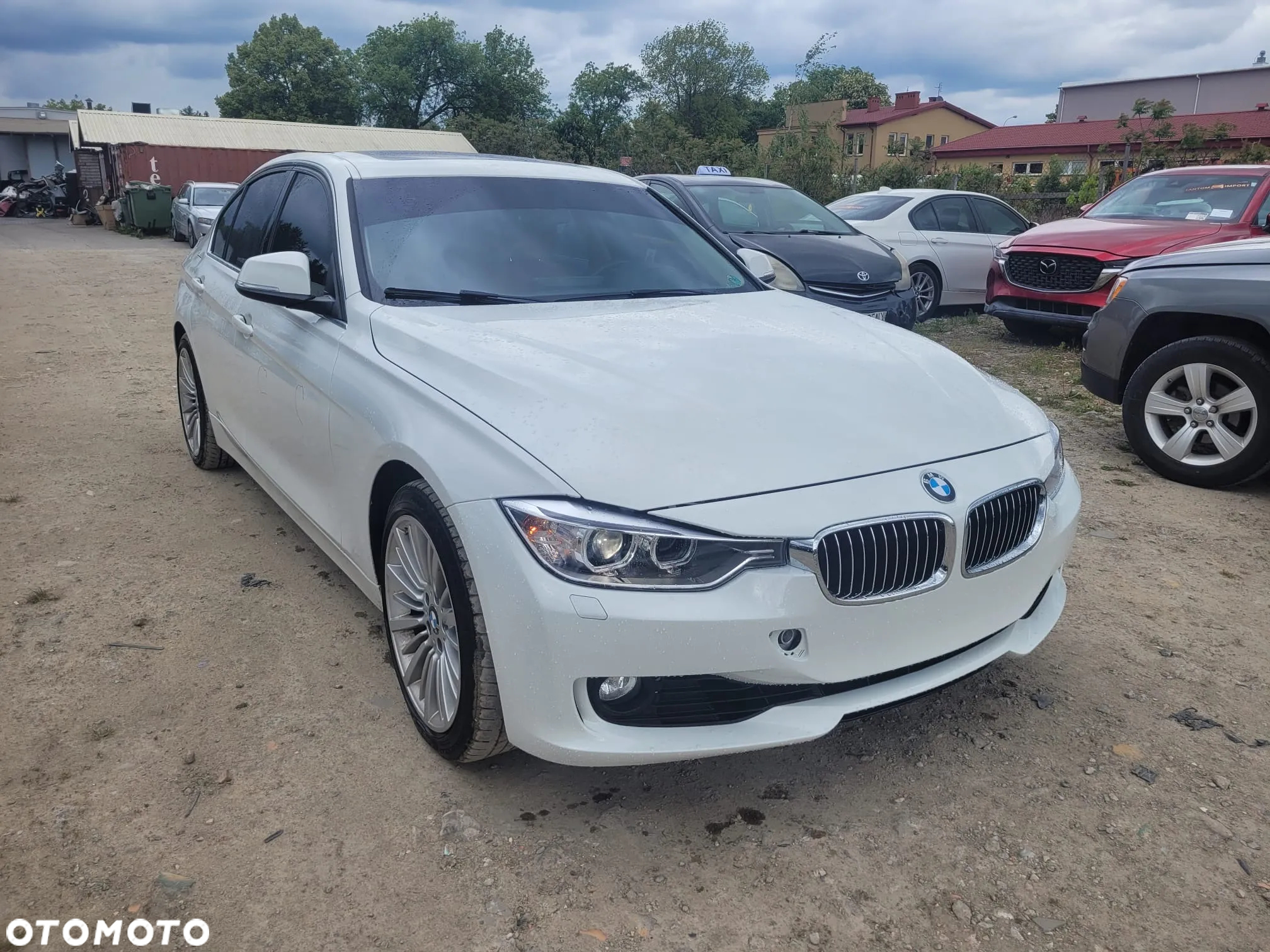 BMW Seria 3 328i Touring Luxury Line - 2