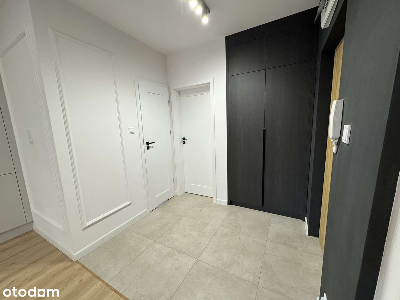 UMEBLOWANE / gotowe! / 3 pokoje z BALKONEM / 2piętro / blok!-1