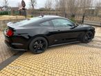 Ford Mustang 5.0 V8 GT - 12