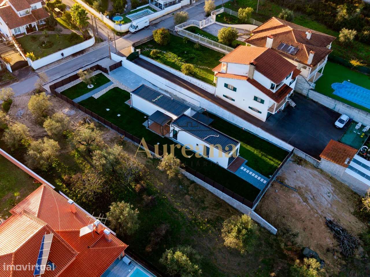 Moradia T2 Moderna - Ourém-35