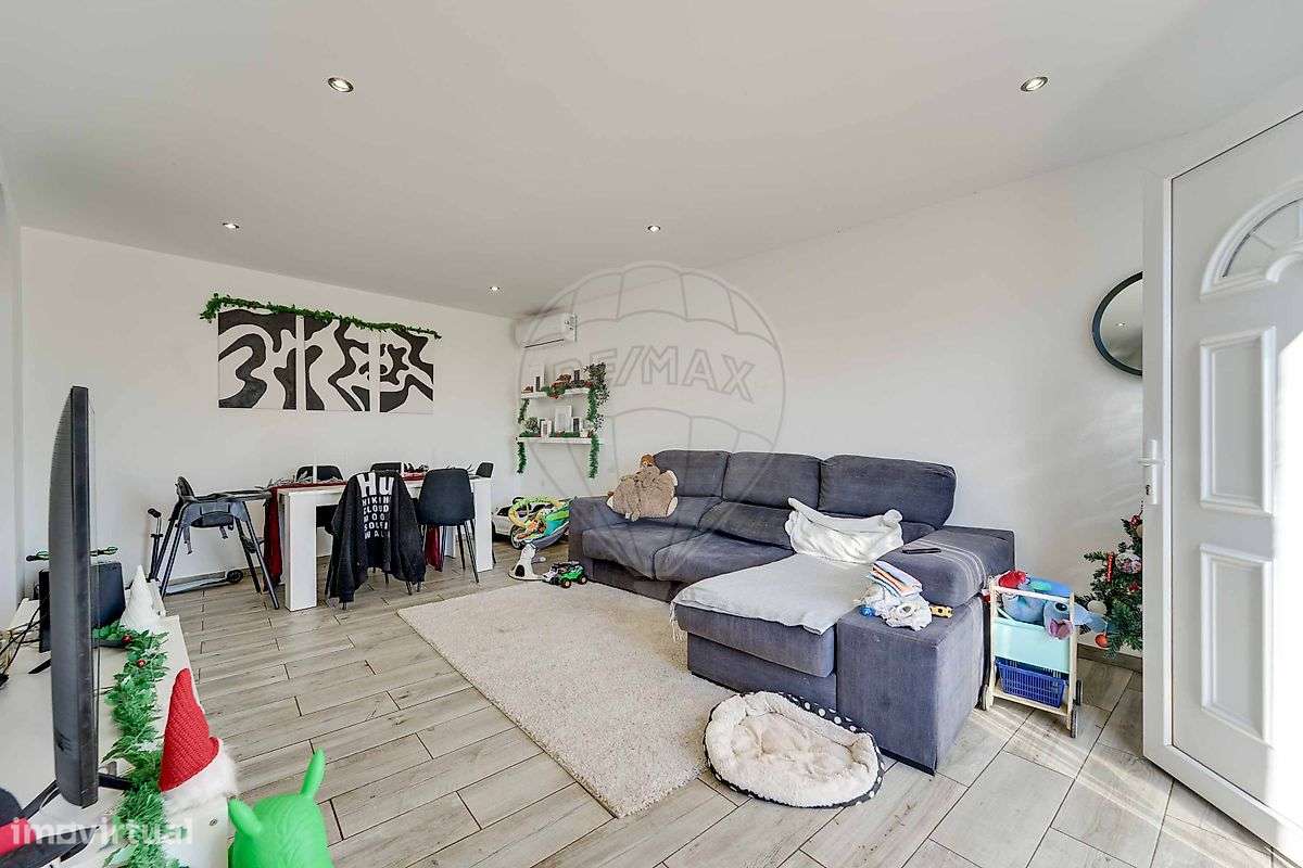 Moradia T15 para venda-41